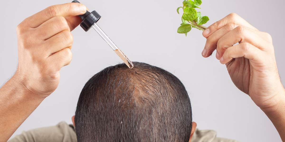 Óleo essencial para queda de cabelo: previna e trate a alopecia com esses óleos
