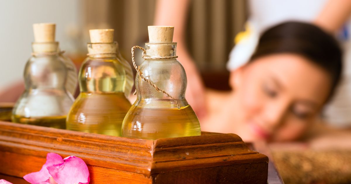 Óleos de Massagem Relaxantes: Escolhendo o Melhor - Novidade Saudável