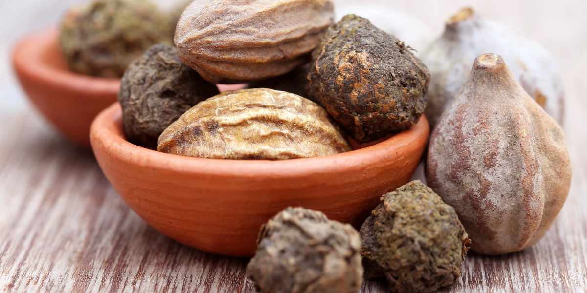 Triphala O que é, benefícios e como funciona
